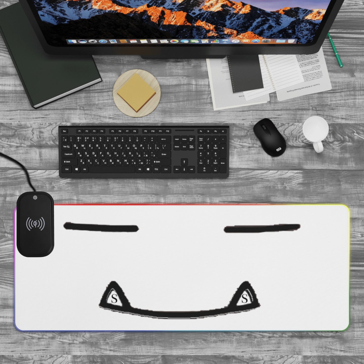 Wireless Charging Rubber RGB Desk Pad Gaming Led Mouse Pad